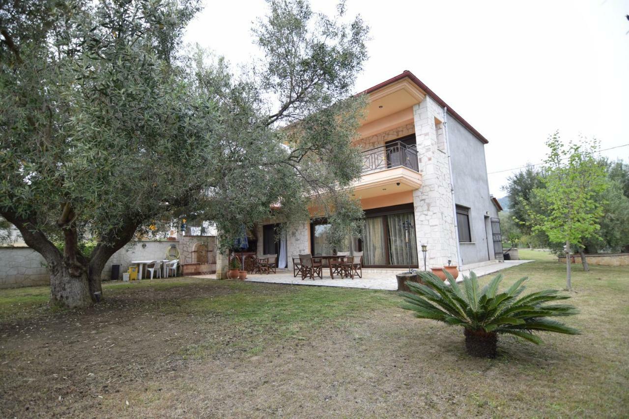 Holiday Villa Vee Néa Szkióni Kültér fotó